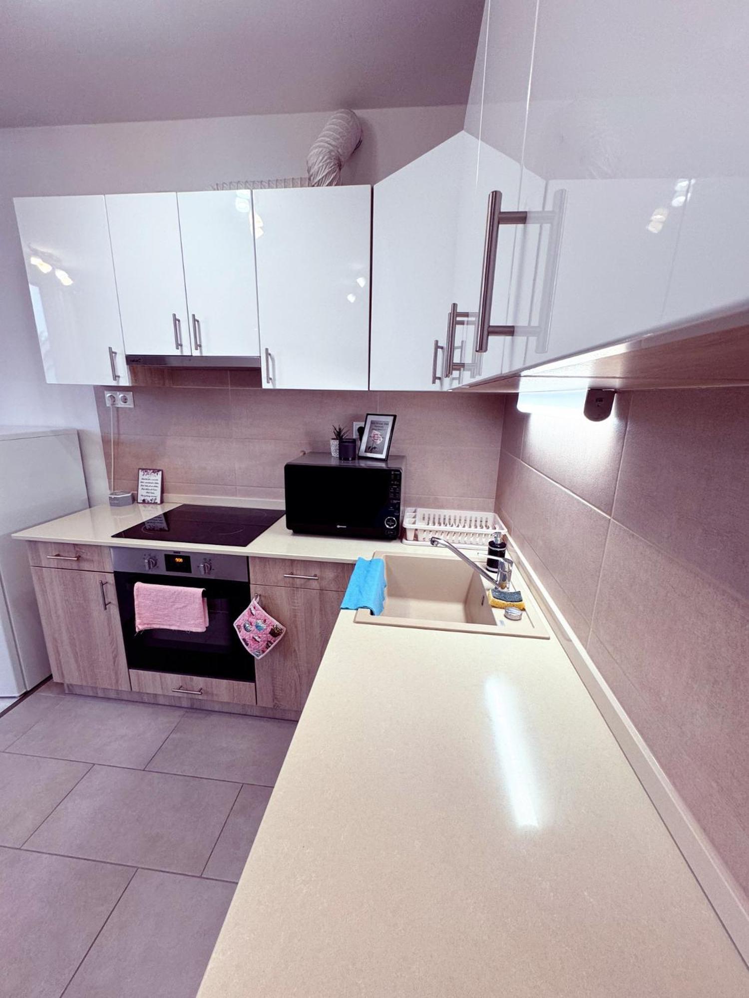 Ferienwohnung Exclusive Family Apartman Pécs Exterior foto