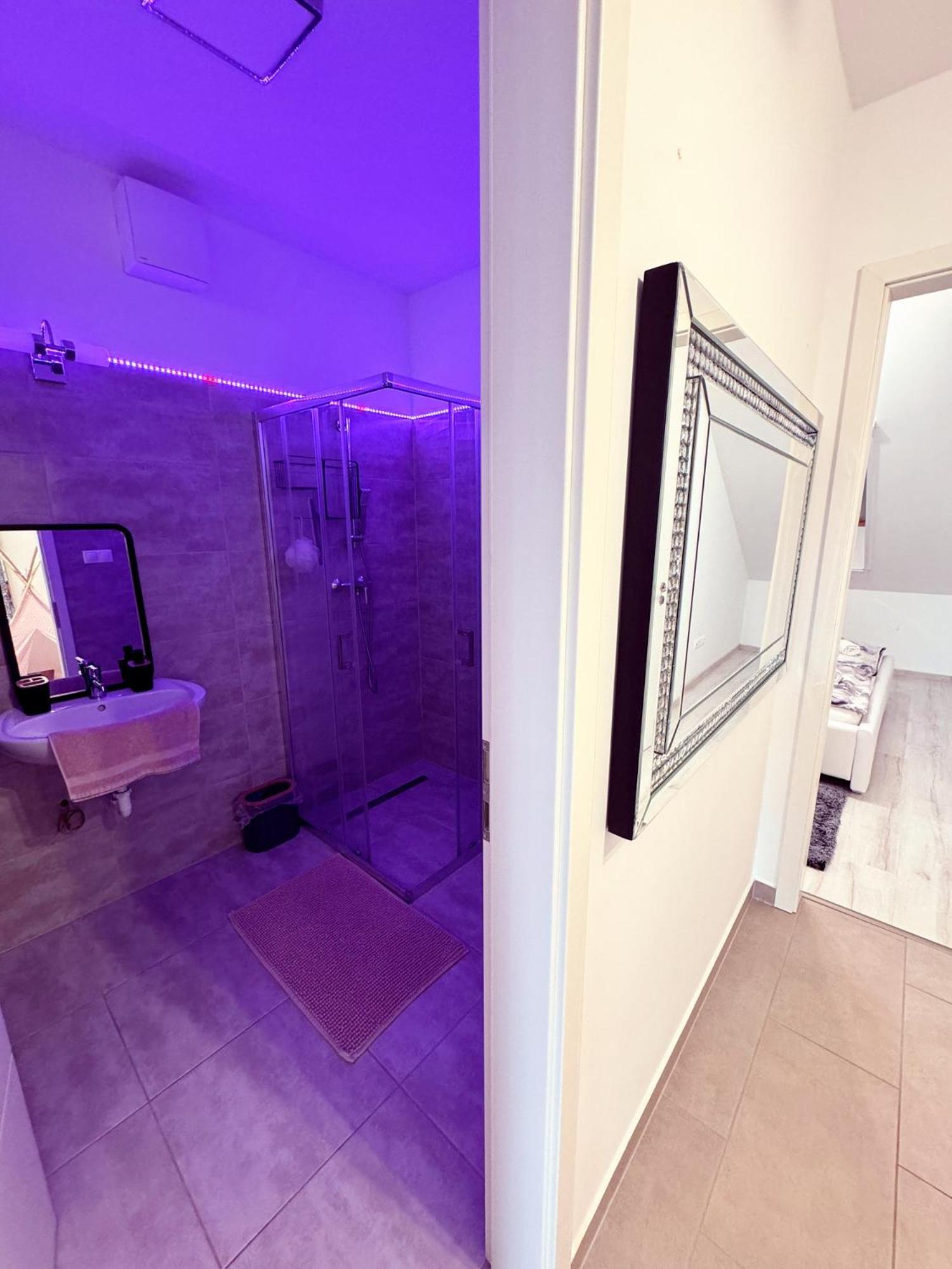 Ferienwohnung Exclusive Family Apartman Pécs Exterior foto